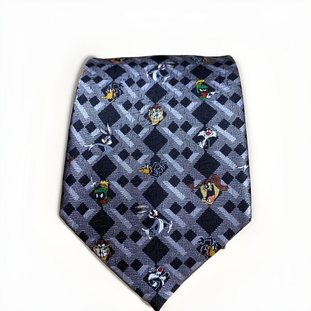 Vintage Looney Tunes Mania Silk Tie Bugs Bunny Taz Tweety  Warner Bros 2002